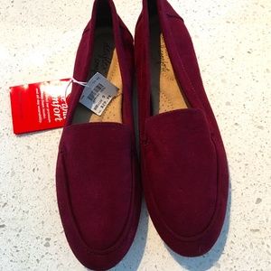 Berry Suede-like Loafers